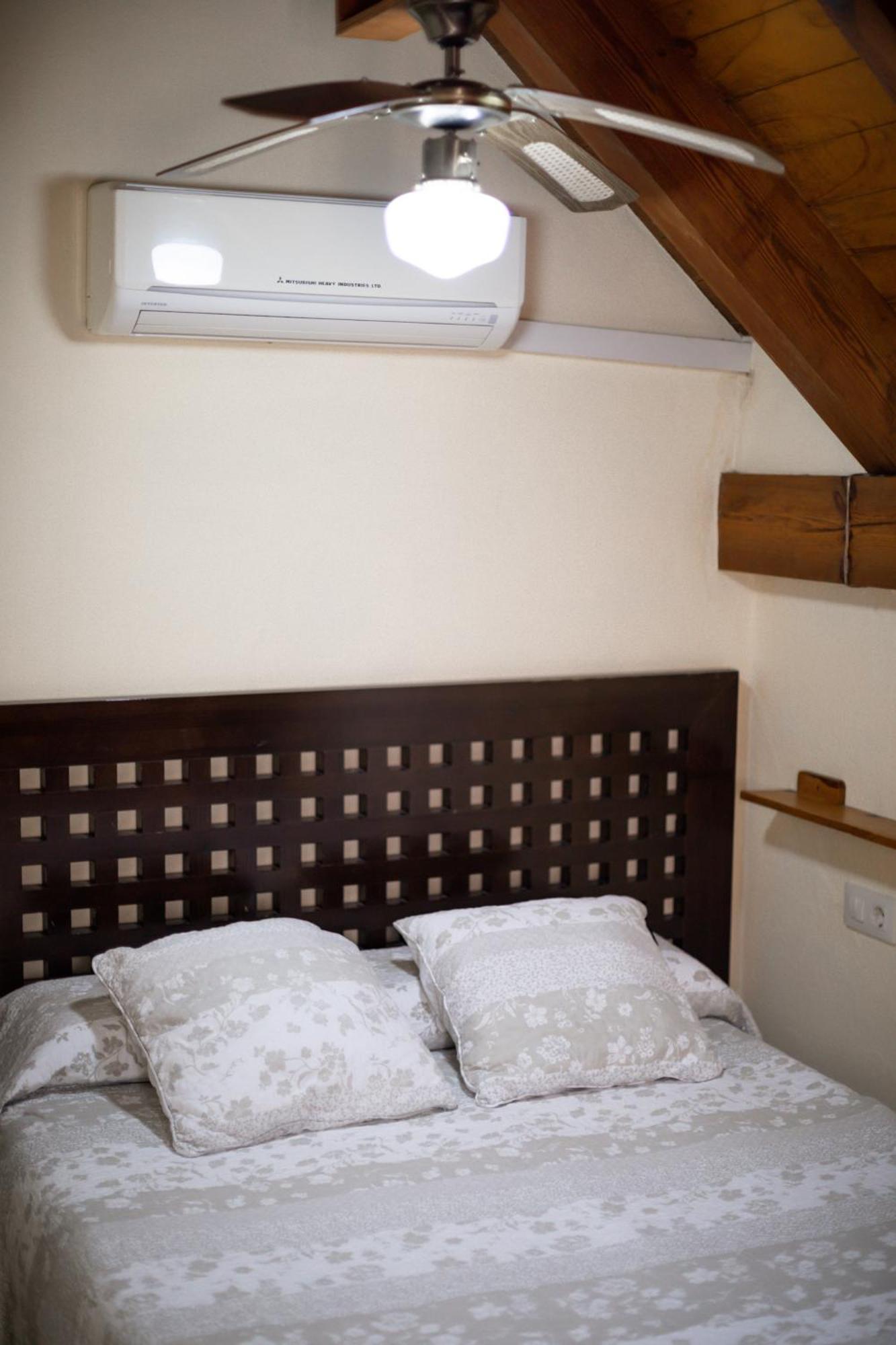 Casas El Suspiro Guest House Захора Екстериор снимка
